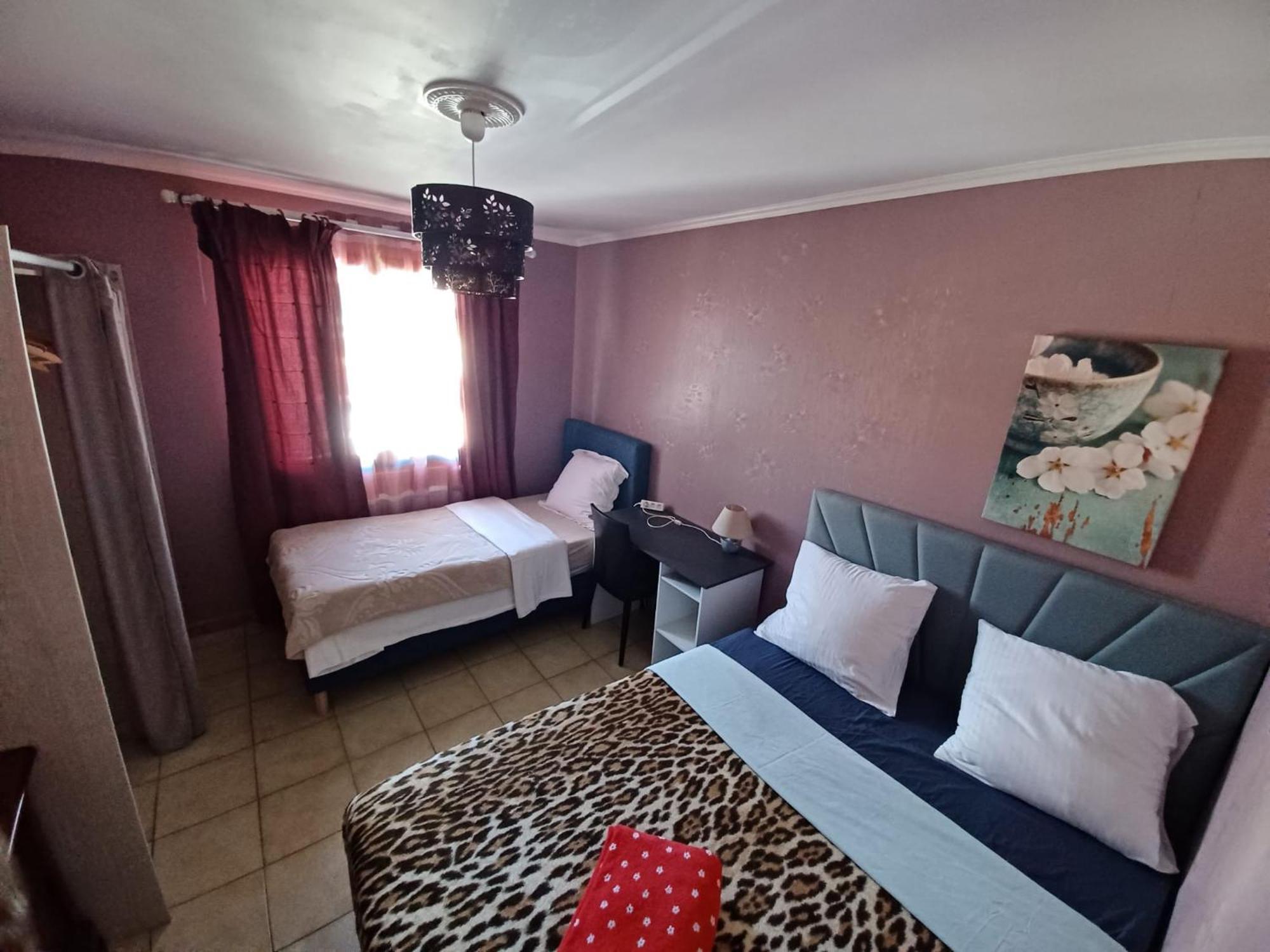Apartamento Dynamique Et Splendide Bourgoin-Jallieu Exterior foto